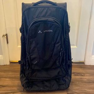 Vaude Roller Luggage/Suitcase w/ Zip Off Backpack